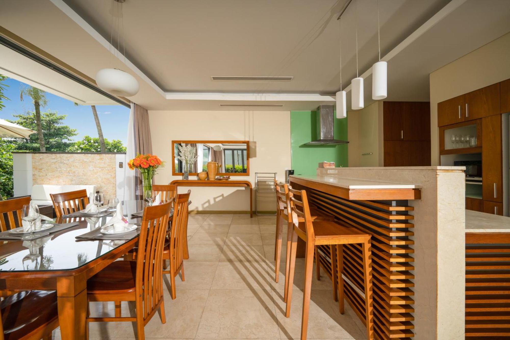 Luxury Pool Villa Close To The Private Beach Дананг Экстерьер фото