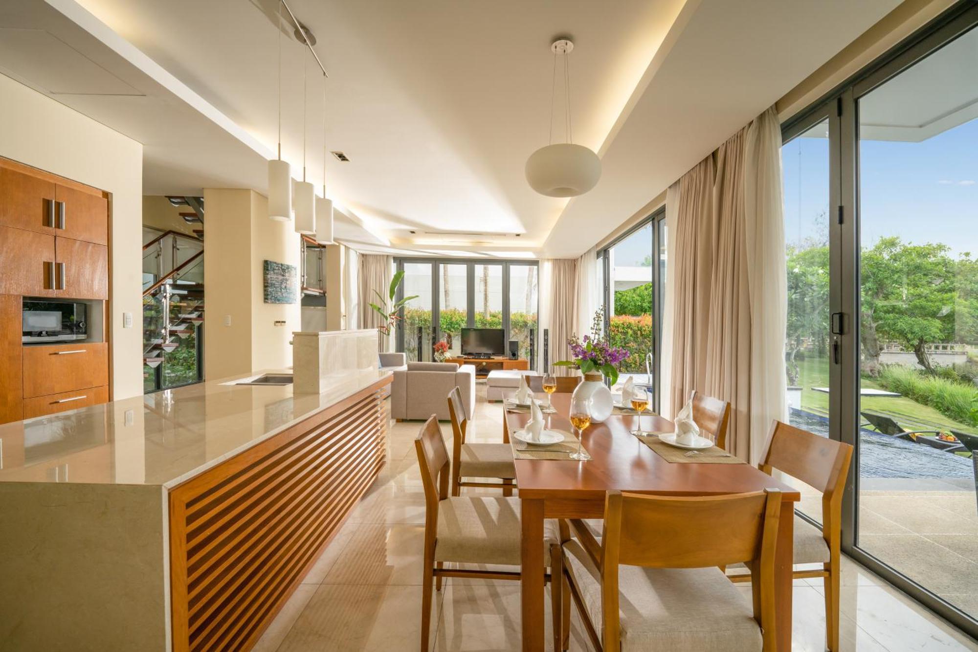 Luxury Pool Villa Close To The Private Beach Дананг Экстерьер фото
